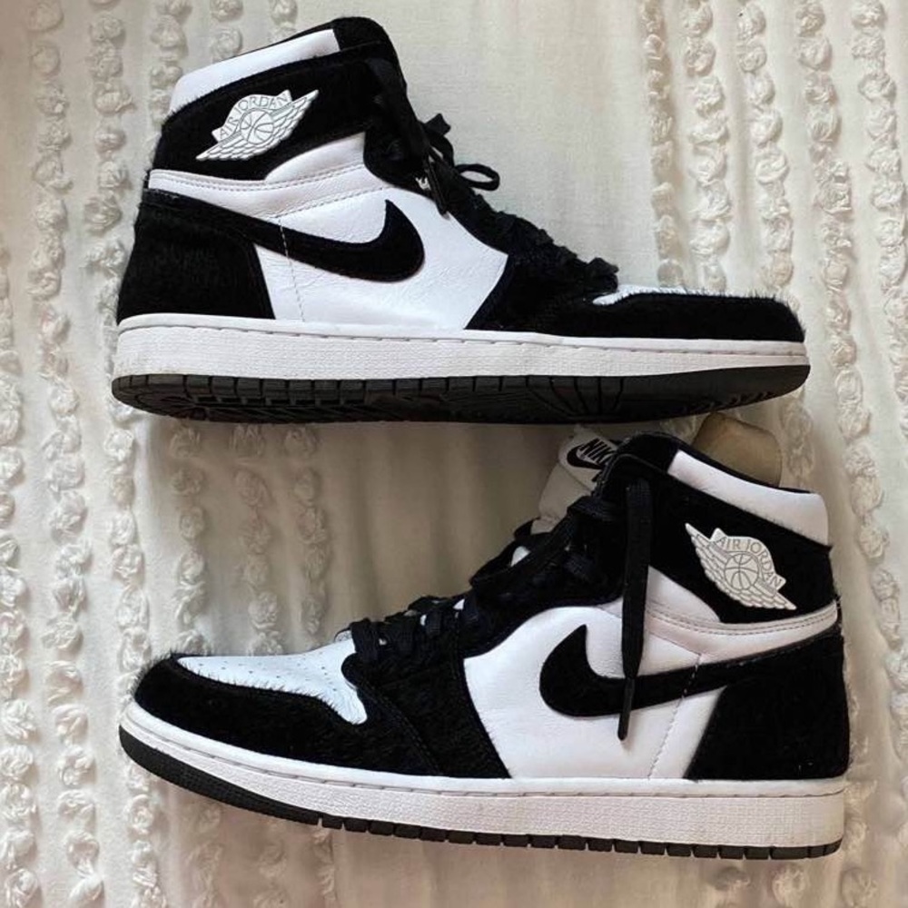 Jordan 1s - Picture 4 of 7